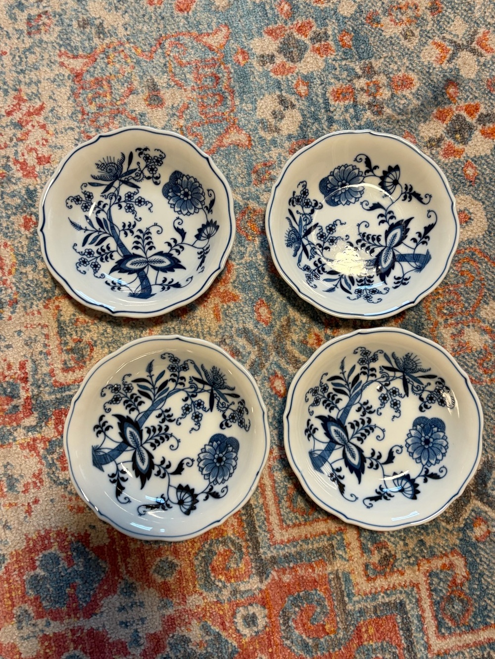 Set of 4 small Blue Danube onion ware dessert/berry bowls
